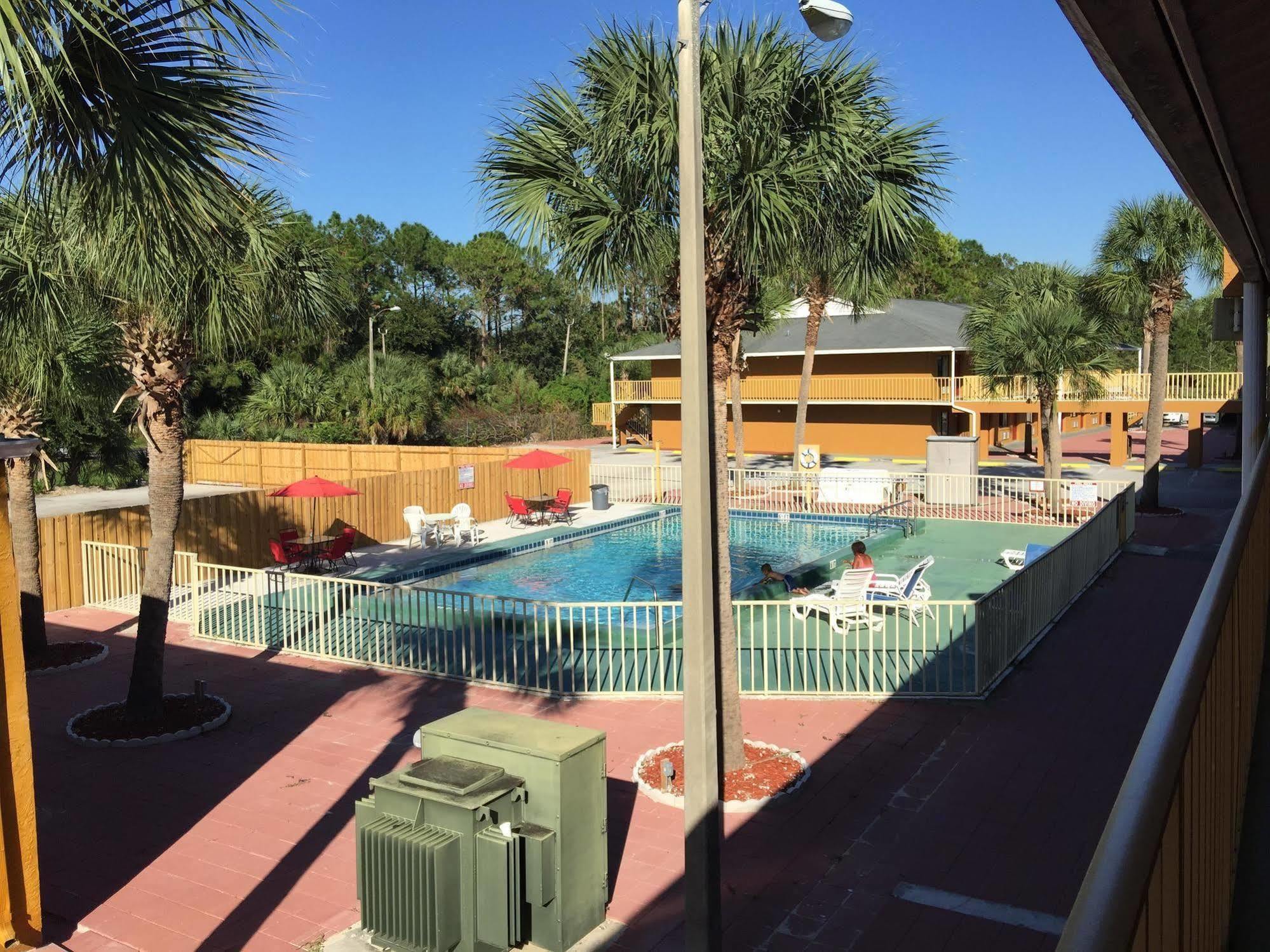Country Hearth Inn- Kissimmee Exteriér fotografie