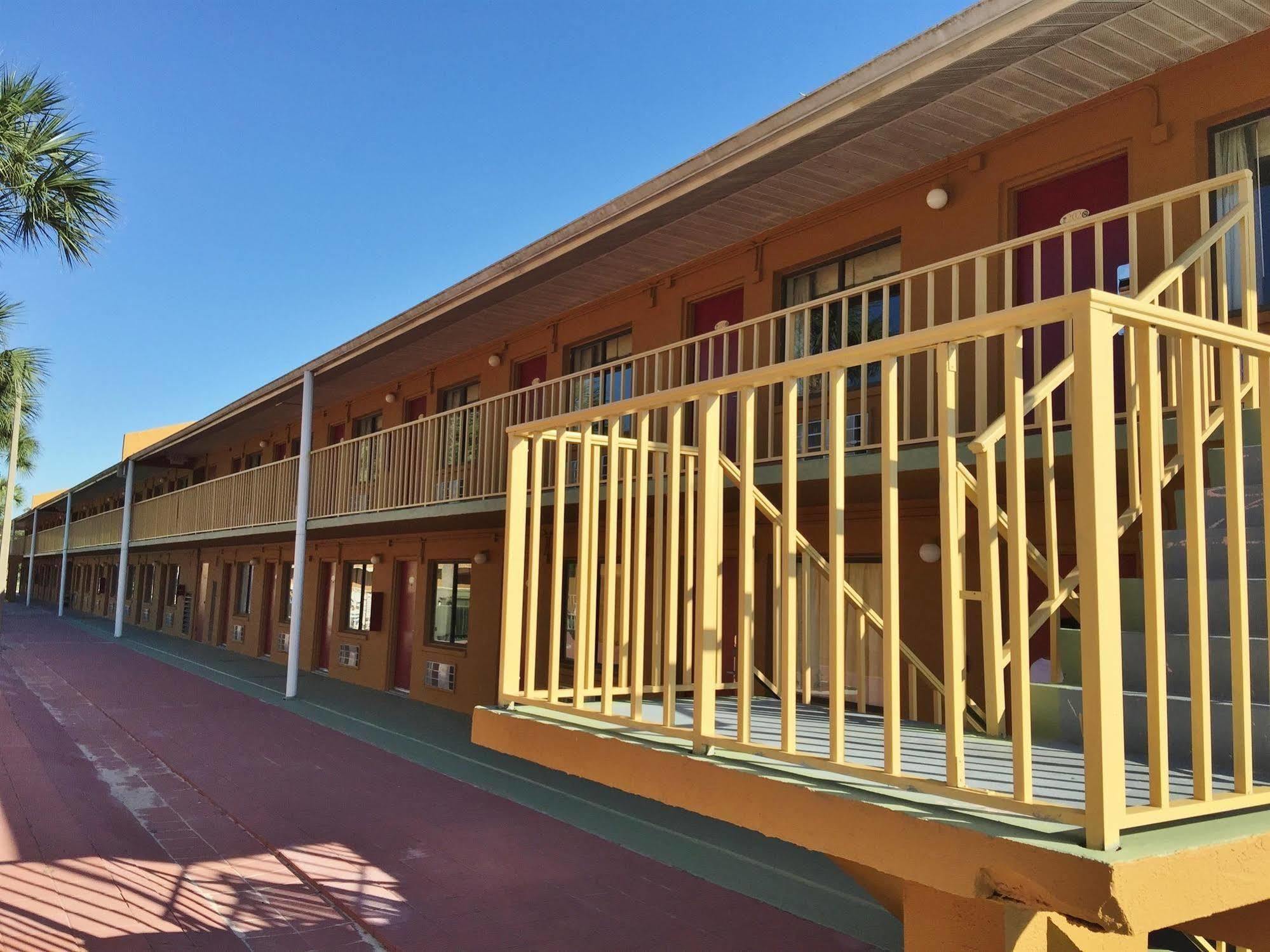 Country Hearth Inn- Kissimmee Exteriér fotografie